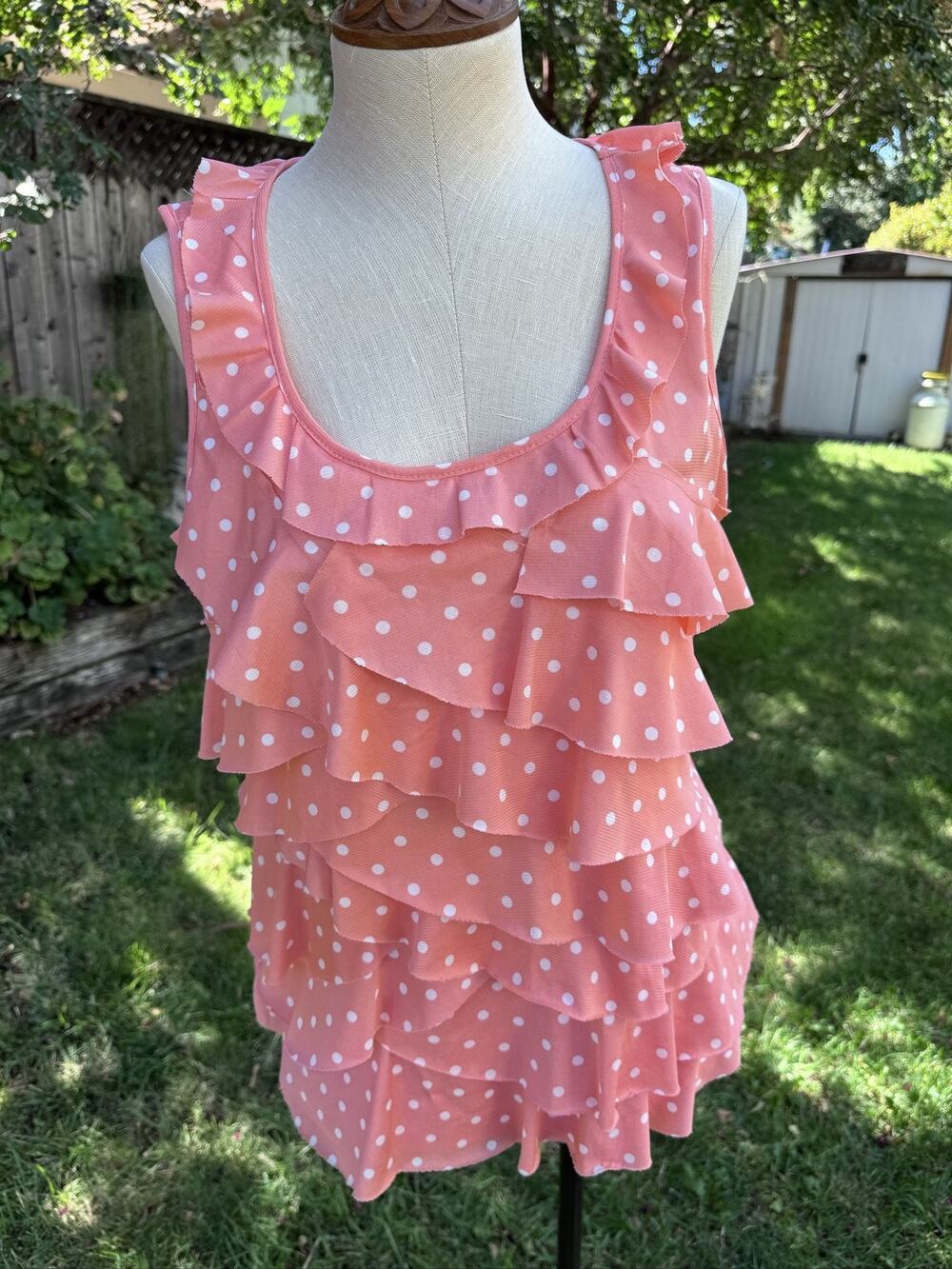 Roz & Ali Womens Petites PL Peach Polka Dot Sleeveless Ruffle Front Blouse Flaw